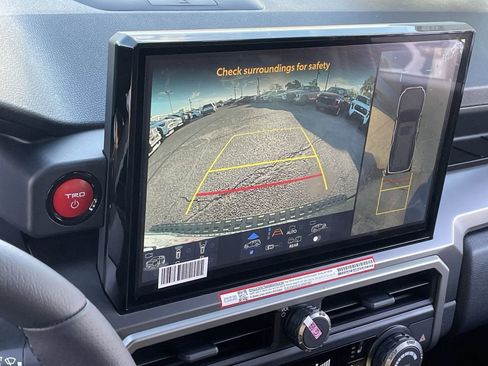 New 2025 Toyota 4Runner TRD Off-Road Premium image 16