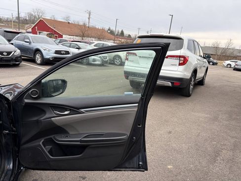 Used 2016 Honda Civic EX-L image 19