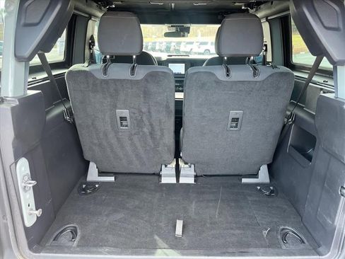 Used 2022 Ford Bronco 2-Door w/ Sasquatch Package image 32