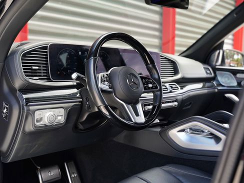 Used 2021 Mercedes-Benz Maybach GLS 600 4MATIC image 14