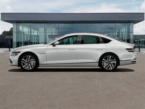 Used 2025 Genesis G80 2.5T Advanced image 3
