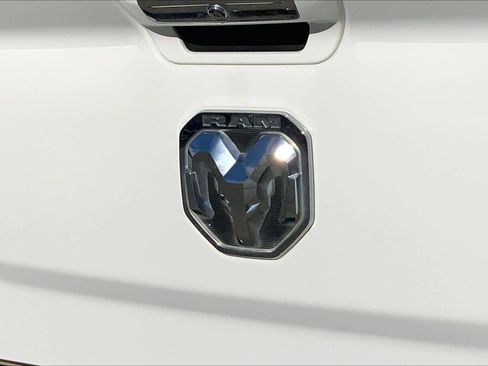 Certified 2019 RAM 2500 Big Horn image 26