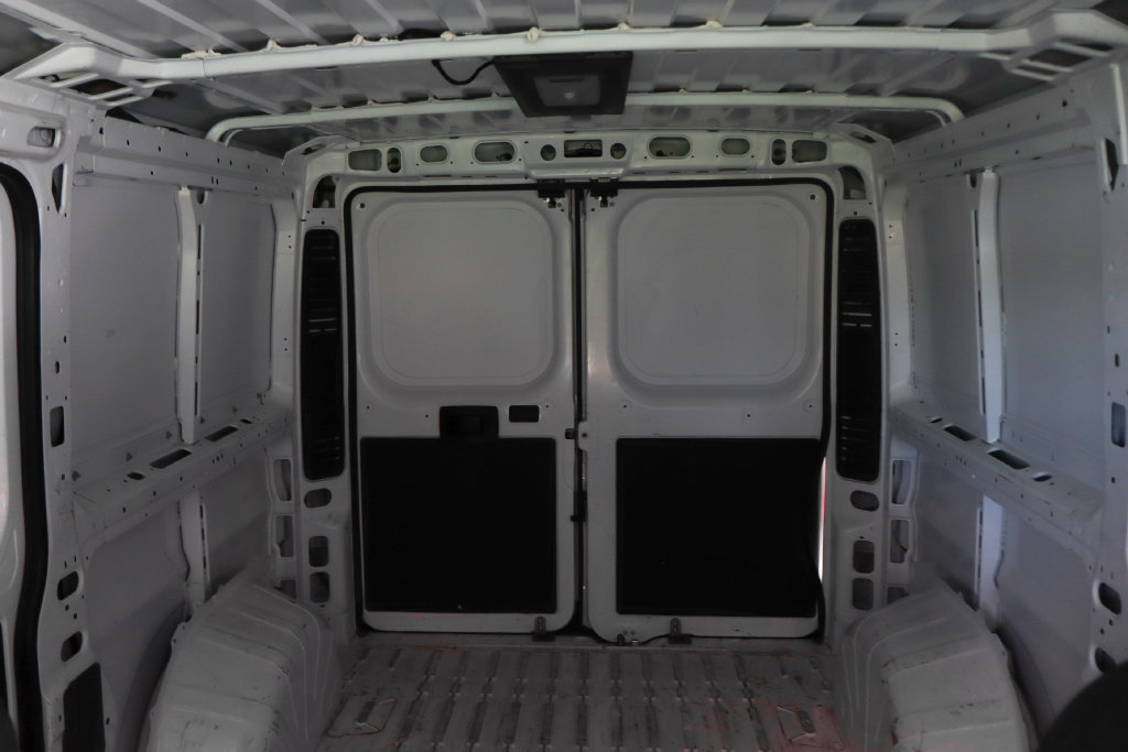 Used 2025 RAM ProMaster 2500 w/ Convenience Group FWD image 26