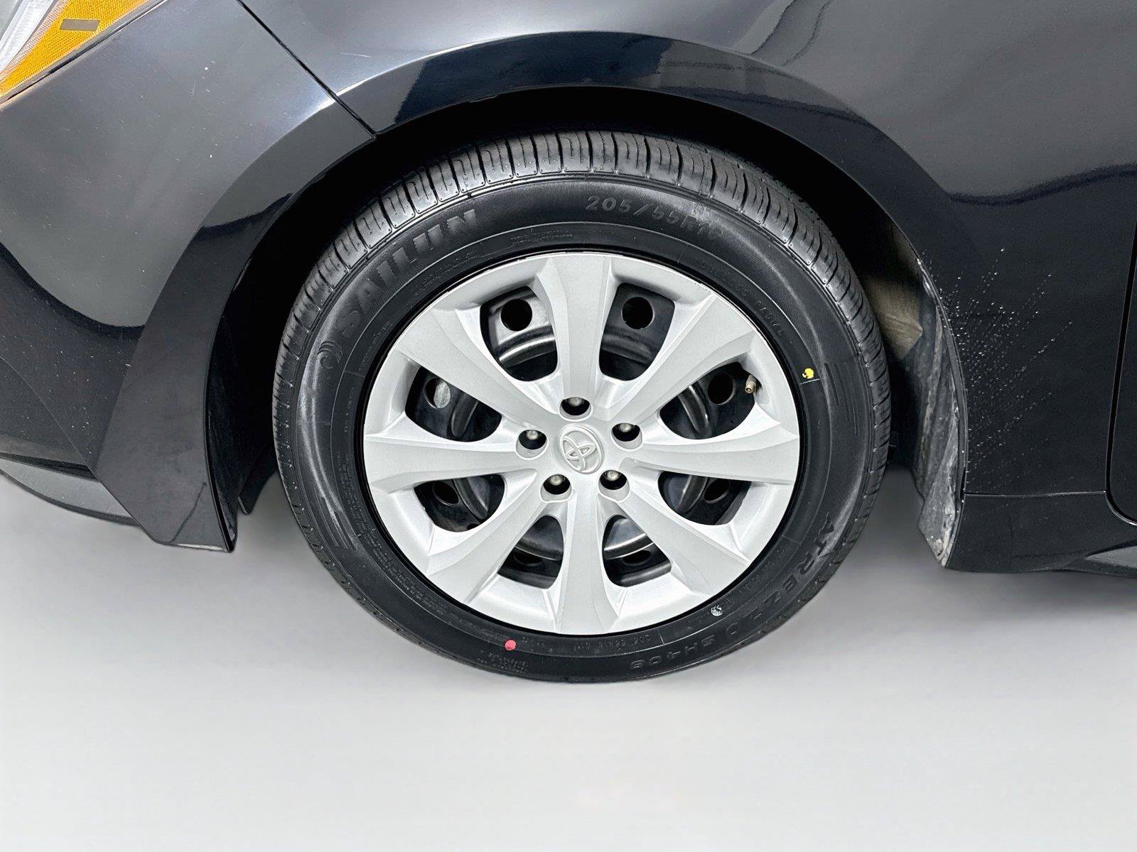 Certified 2024 Toyota Corolla LE FWD image 42