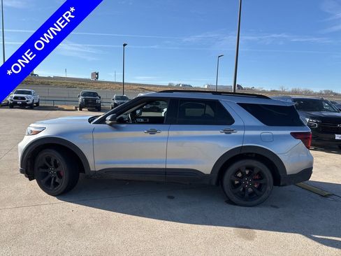 Used 2023 Ford Explorer ST w/ Equipment Group 401A image 3