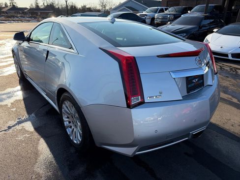 Used 2011 Cadillac CTS Premium image 5
