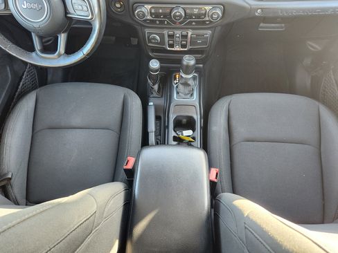 Used 2021 Jeep Wrangler Unlimited Sport image 17