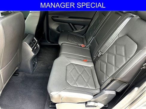 Certified 2026 Volkswagen Atlas SE FWD image 25