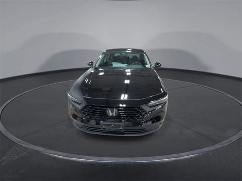 Used 2023 Honda Accord LX image 3