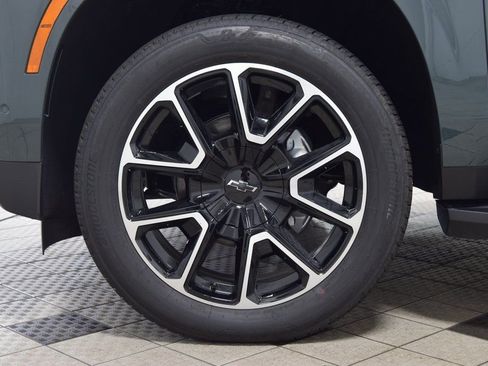 New 2026 Chevrolet Suburban RST w/ Advanced Technology Package image 28