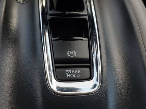Used 2017 Honda HR-V LX image 29