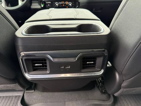 Used 2024 Chevrolet Silverado 1500 LTZ AWD/4WD image 15