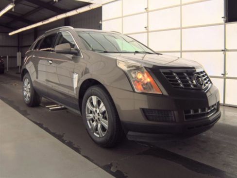 Used 2014 Cadillac SRX Luxury image 7