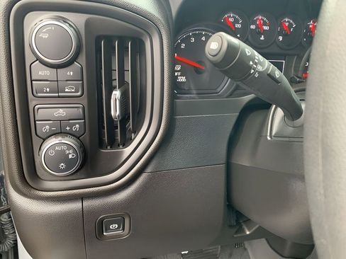 Used 2024 Chevrolet Silverado 1500 Custom w/ Turbomax Blackout Package image 28