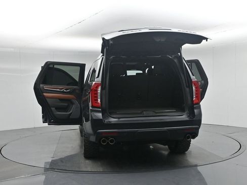 Used 2023 GMC Yukon Denali Ultimate image 45
