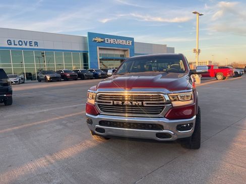 Used 2019 RAM 1500 Laramie image 3