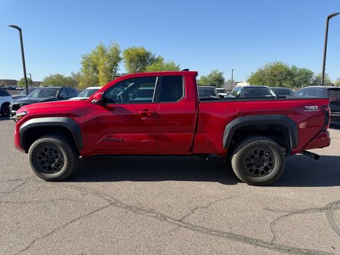 Used 2025 Toyota Tacoma PreRunner w/ TRD Prerunner Upgrade Package RWD image 8