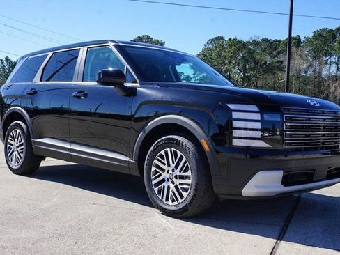 New 2026 Hyundai Palisade SE FWD image 2