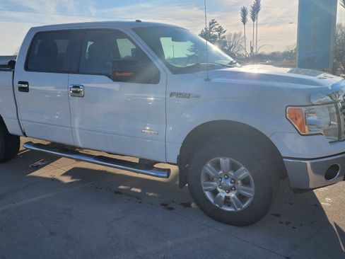 Used 2012 Ford F150 XLT w/ XLT Chrome Pkg image 3