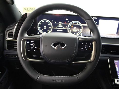 New 2026 INFINITI QX80 4WD image 24