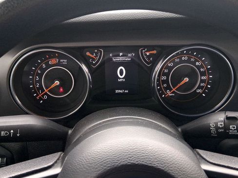 Used 2023 Jeep Wrangler Sport image 10