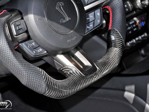 Used 2020 Ford Mustang Shelby GT500 w/ Technology Package image 40