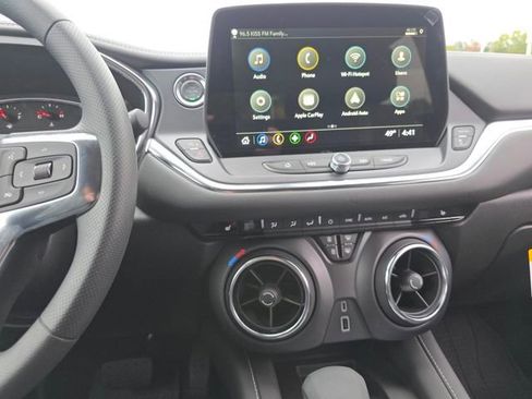 New 2025 Chevrolet Blazer LT w/ Convenience Package image 17