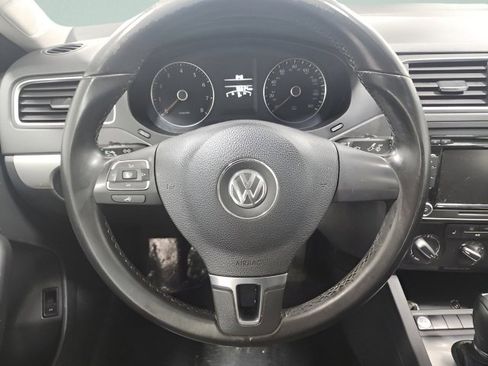 Used 2014 Volkswagen Jetta SE image 26