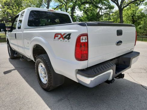 Used 2016 Ford F250 XL w/ XL Appearance Package image 5