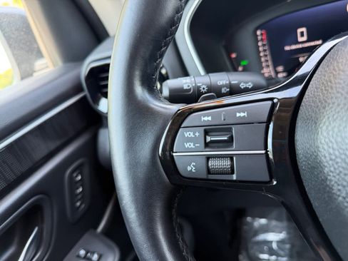 Used 2023 Honda Pilot Elite image 21