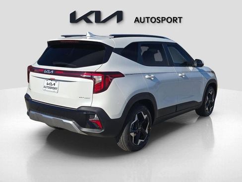 New 2026 Kia Seltos S image 8