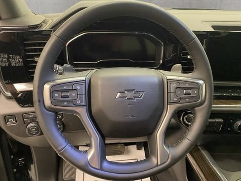 Used 2025 Chevrolet Silverado 1500 RST AWD/4WD image 26