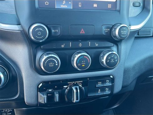 Used 2024 RAM 1500 Big Horn w/ Trailer Tow Group image 15