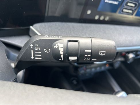 New 2026 Nissan Kicks SV w/ SV Premium Package FWD image 29