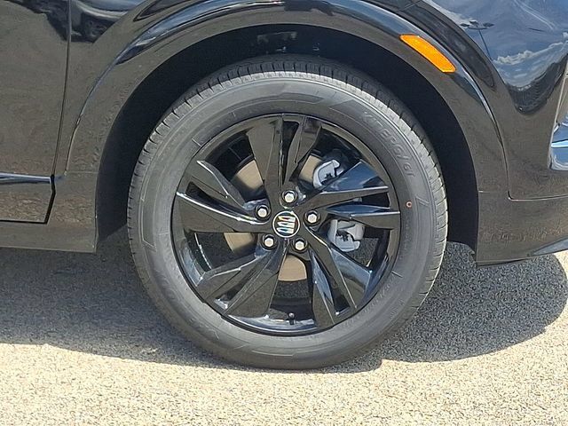 New 2026 Buick Encore GX Sport Touring w/ Comfort Package AWD/4WD image 8