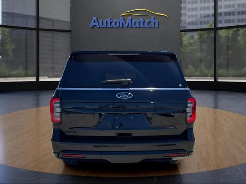 Used 2024 Ford Expedition Limited AWD/4WD image 10