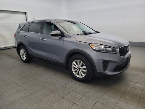 Used 2020 Kia Sorento LX AWD/4WD image 11