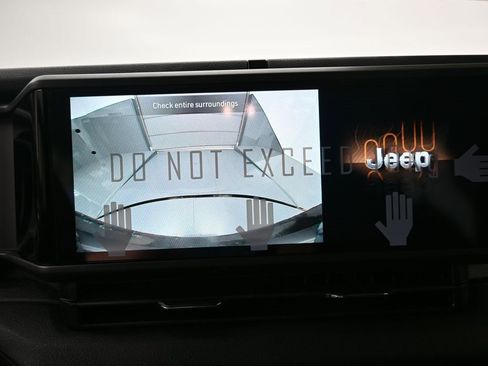 New 2024 Jeep Wrangler Unlimited Sport image 19