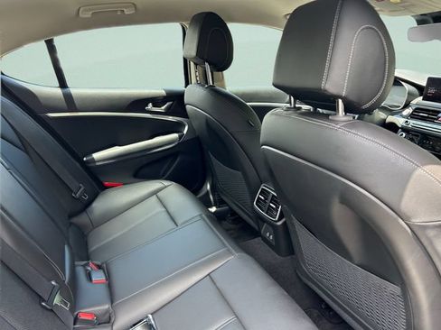 Used 2026 Genesis G70 2.5T RWD image 19