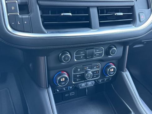 Used 2023 Chevrolet Tahoe High Country w/ LPO, Illumination Package AWD/4WD image 26