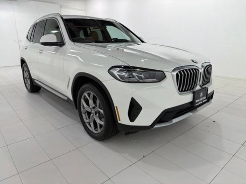 Used 2024 BMW X3 xDrive30i w/ Convenience Package AWD/4WD image 7