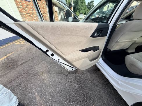 Used 2013 Honda Accord LX image 55