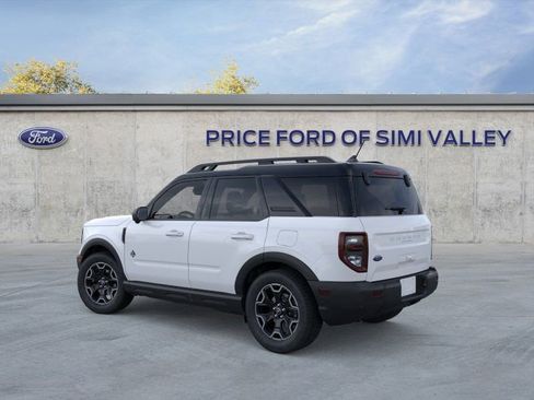 Used 2025 Ford Bronco Sport Outer Banks w/ Outer Banks Tech Package+ AWD/4WD image 4