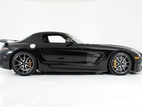 Used 2014 Mercedes-Benz SLS AMG Black Series image 8