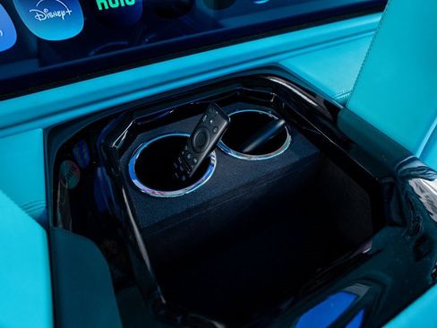 Used 2023 Mercedes-Benz Metris Passenger image 61