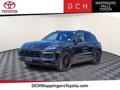 Used 2021 Porsche Cayenne GTS AWD/4WD image 1
