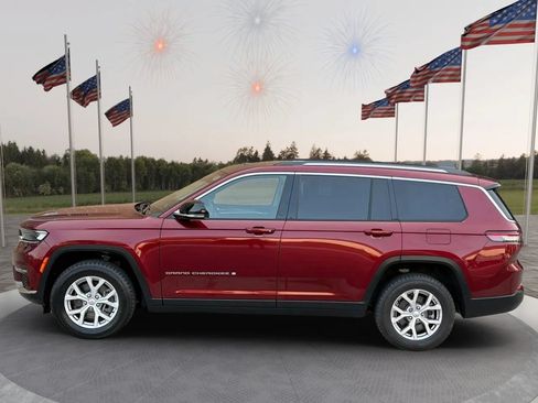 Used 2021 Jeep Grand Cherokee L Limited AWD/4WD image 3