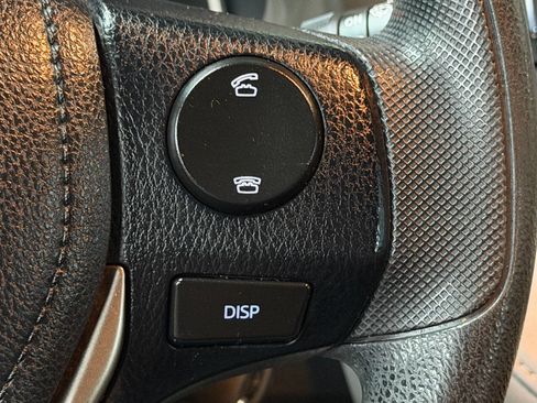 Used 2013 Toyota RAV4 XLE image 31