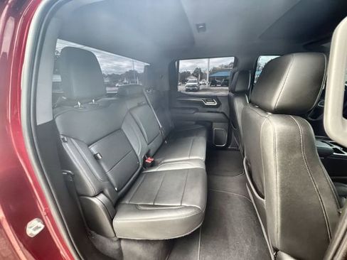 Certified 2023 GMC Sierra 1500 SLT w/ X31 Off-Road Package AWD/4WD image 26