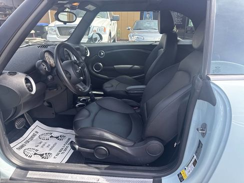 Used 2014 MINI Cooper S image 25